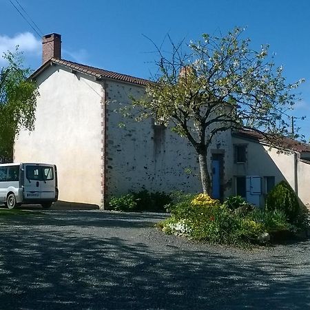 Vendrennes Chez Florymarysol Bed & Breakfast Exterior foto