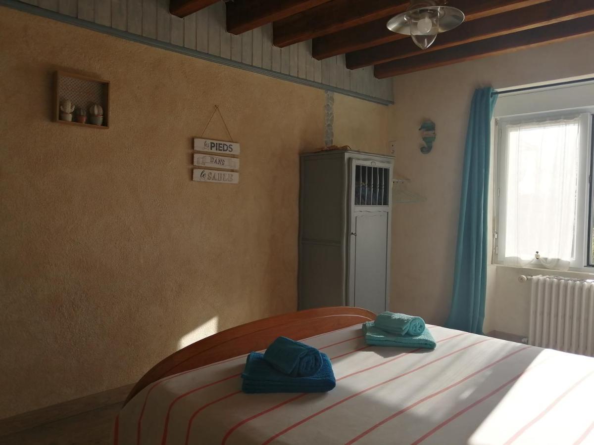 Vendrennes Chez Florymarysol Bed & Breakfast Exterior foto