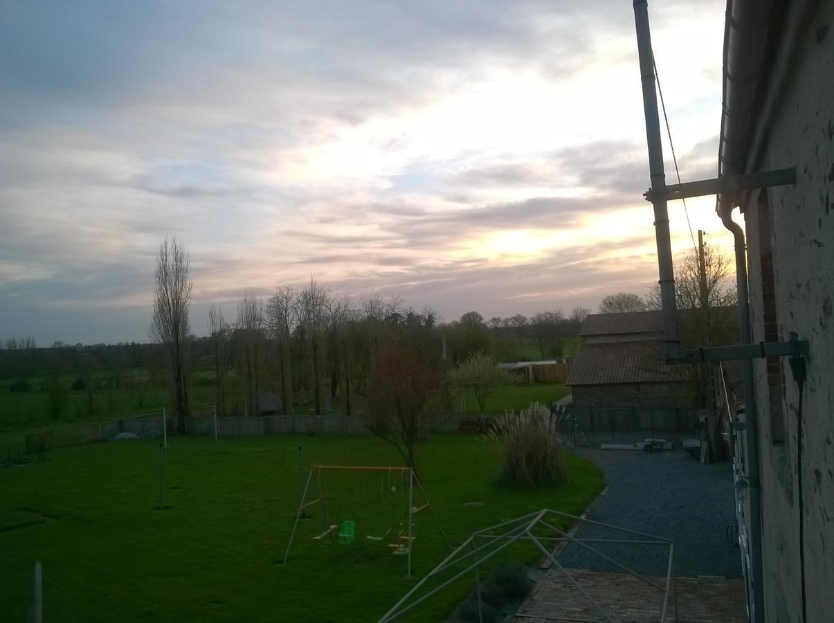 Vendrennes Chez Florymarysol Bed & Breakfast Exterior foto