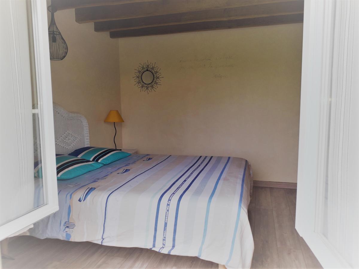 Vendrennes Chez Florymarysol Bed & Breakfast Exterior foto